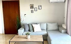 Kallikratis Apartment Near Athens Airport